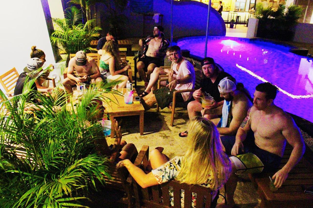 Hostel Bodega Phuket Patong (Adults Only) Exterior foto