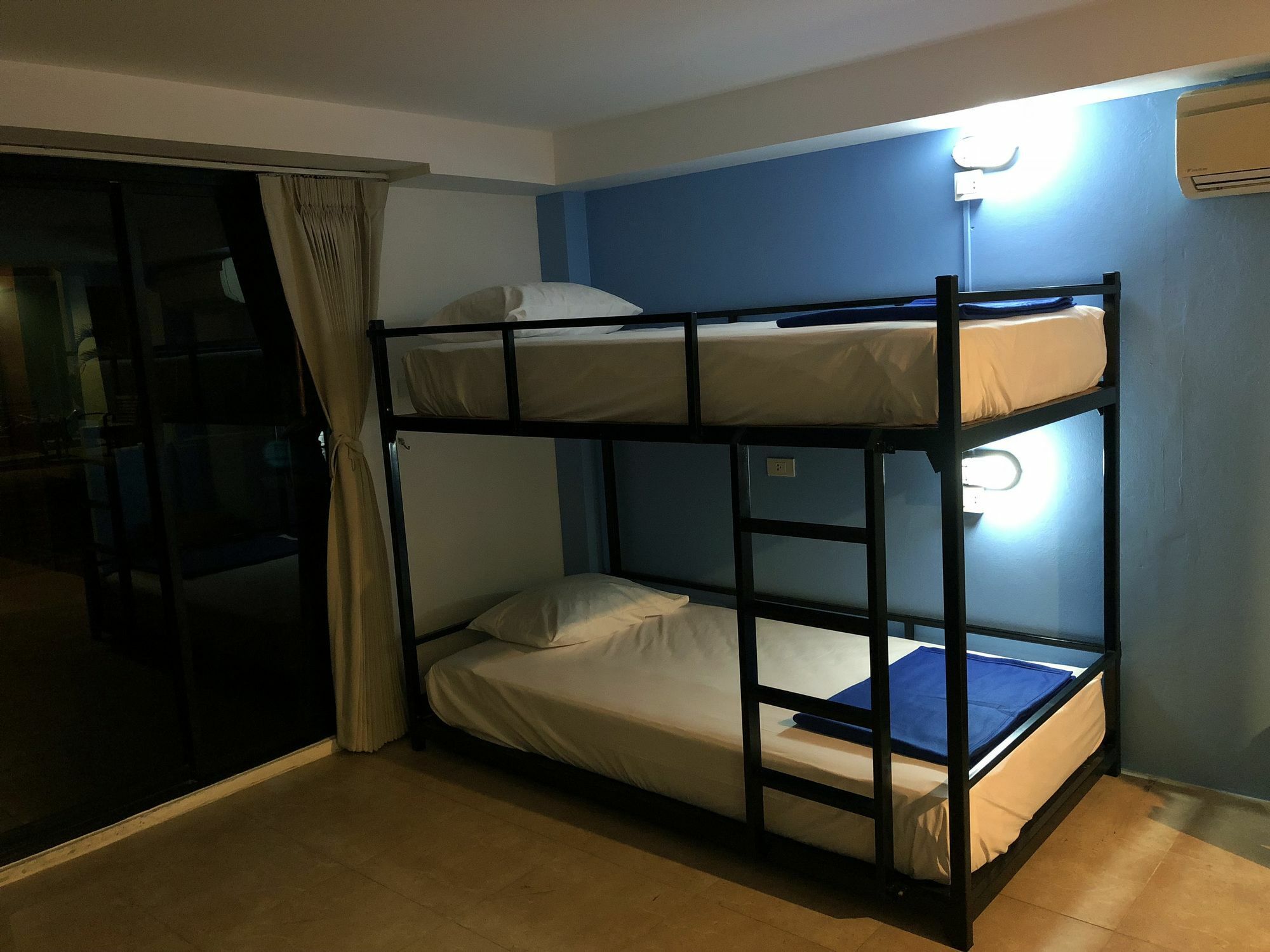 Hostel Bodega Phuket Patong (Adults Only) Exterior foto